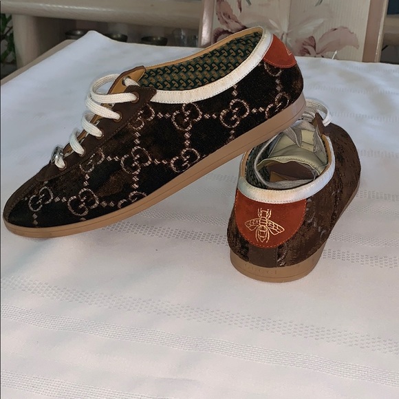 gucci velvet sneakers